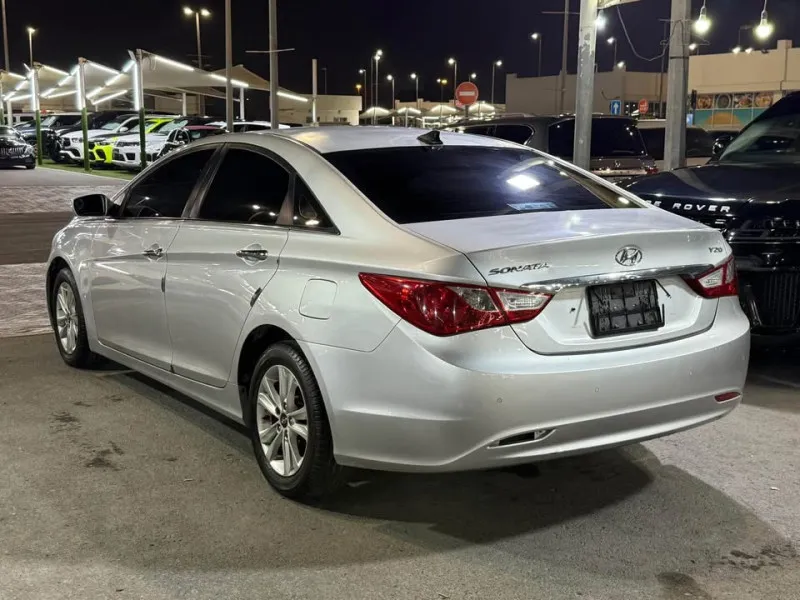 2010 Hyundai Sonata in Dubai