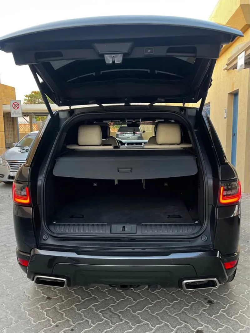 2019 Land Rover Range Rover Sport in Dubai