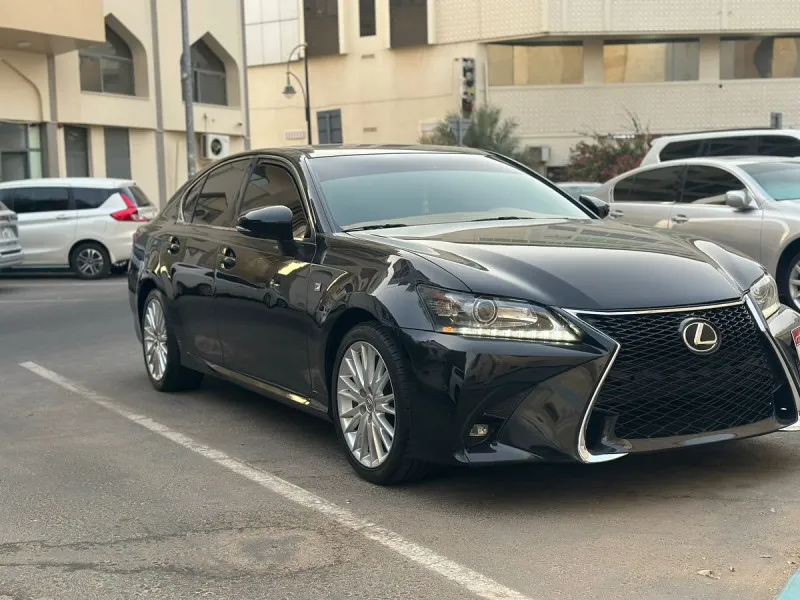 2015 Lexus GS in Dubai