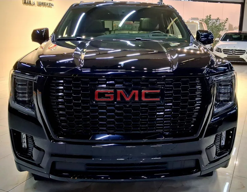 2022 GMC Yukon in Dubai