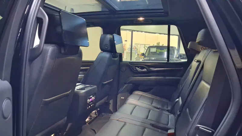 2022 GMC Yukon in Dubai