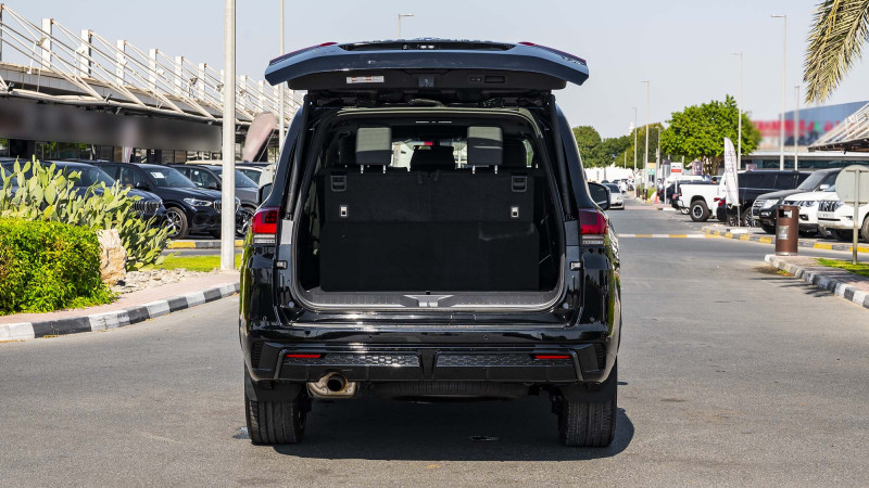 2022 Toyota Land Cruiser