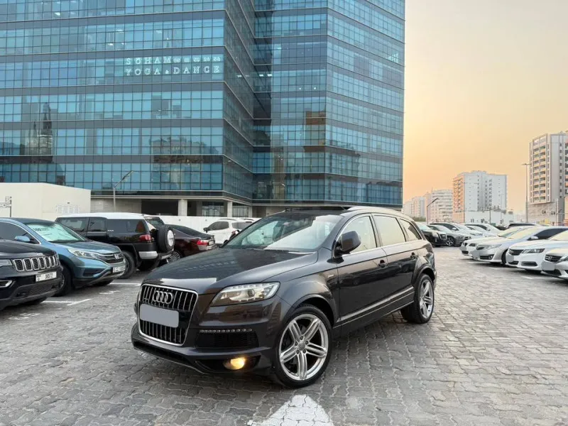 2013 Audi Q7 in Dubai