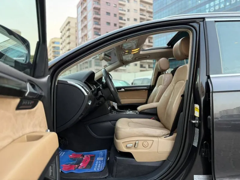 2013 Audi Q7 in Dubai