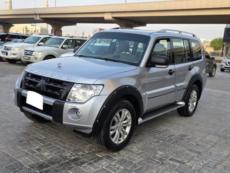2011 Mitsubishi Pajero in Dubai