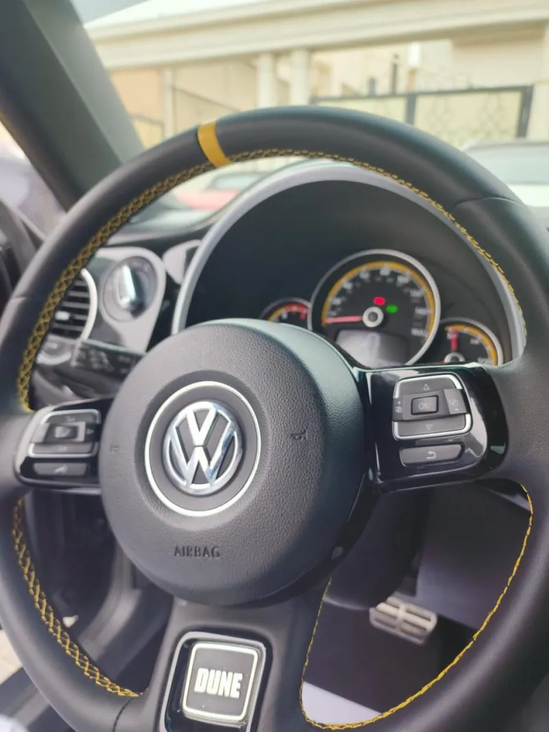 2016 Volkswagen Beetle in Dubai