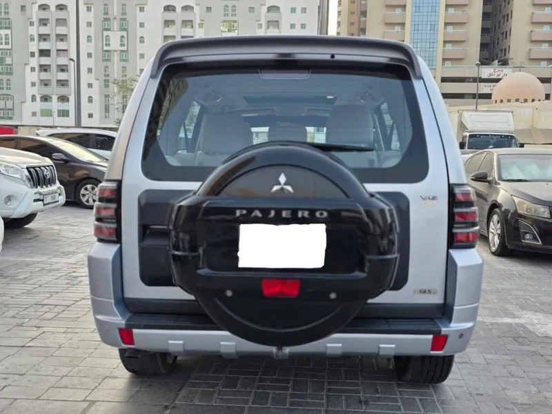 2011 Mitsubishi Pajero in Dubai