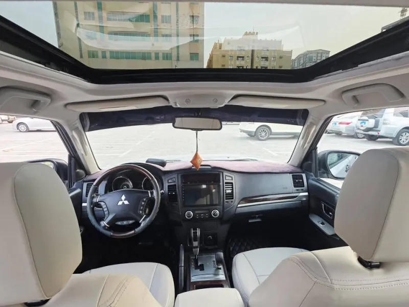 2011 Mitsubishi Pajero in Dubai