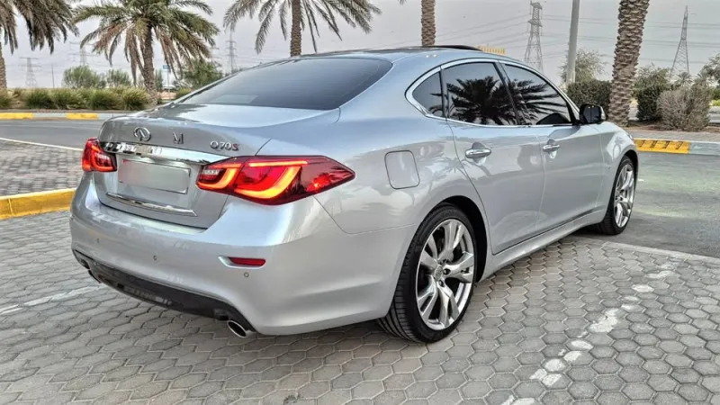 2017 Infiniti Q70 in Dubai