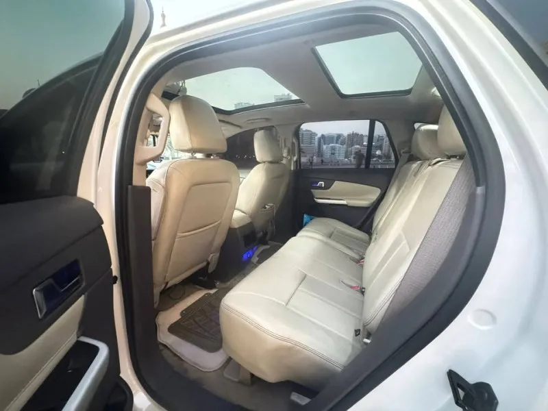 2011 Ford Edge in Dubai