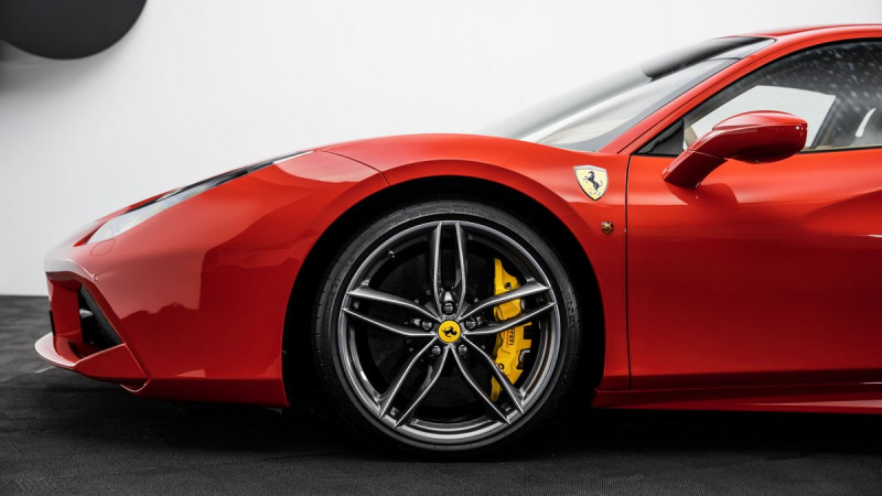 2016 Ferrari 488 in dubai
