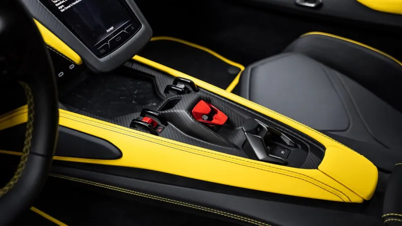 2024 Lamborghini Revuelto in Dubai