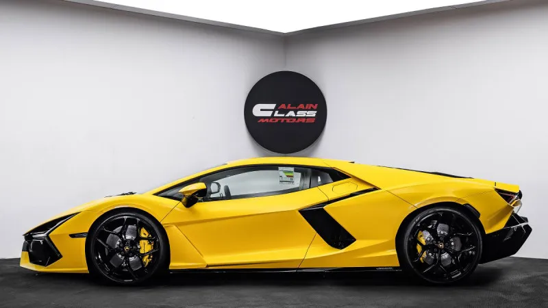 2024 Lamborghini Revuelto in Dubai