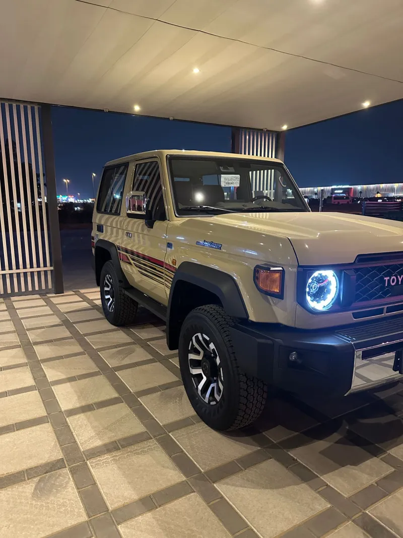2025 تويوتا لاند كروزر in Dubai