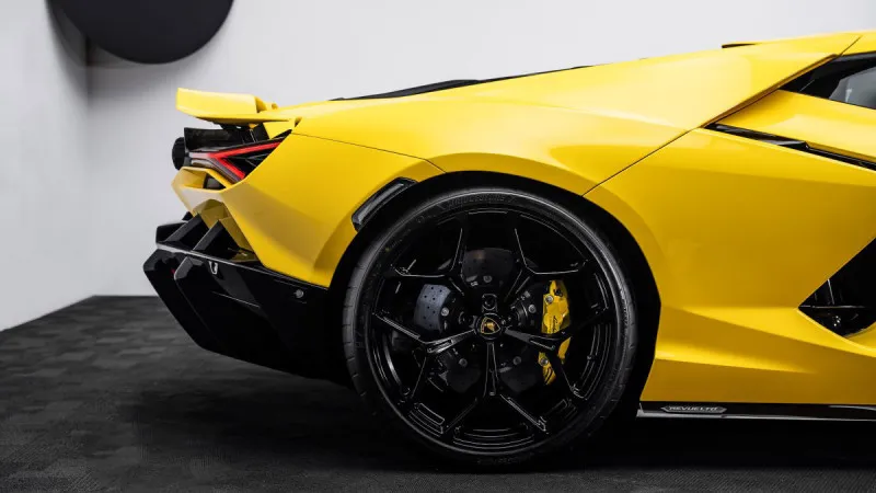 2024 Lamborghini Revuelto in Dubai