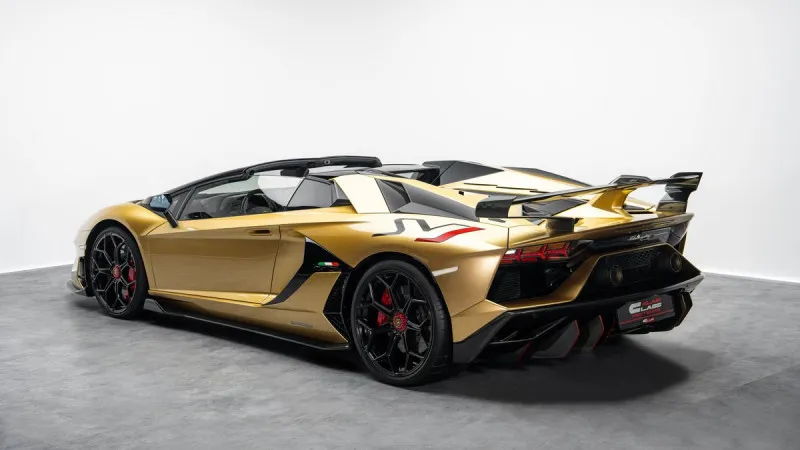 2021 Lamborghini Aventador in Dubai