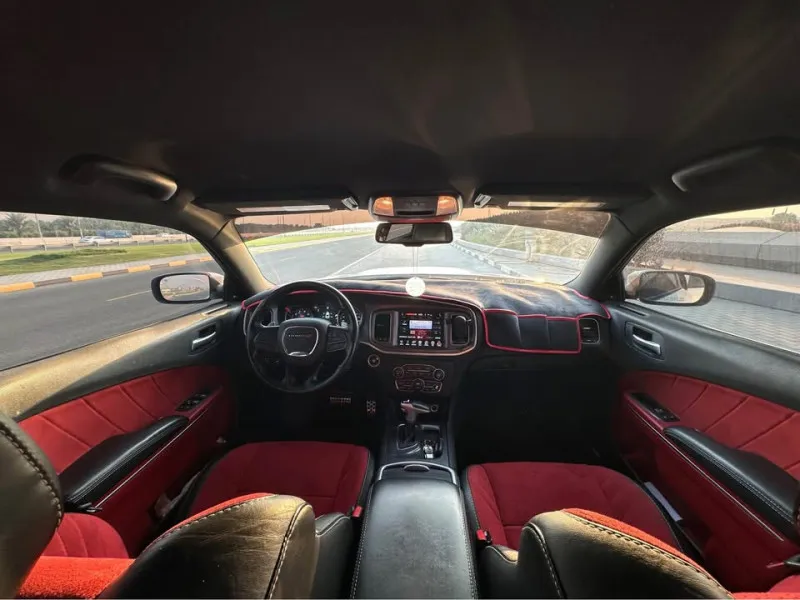 2020 دودج شارجر in Dubai
