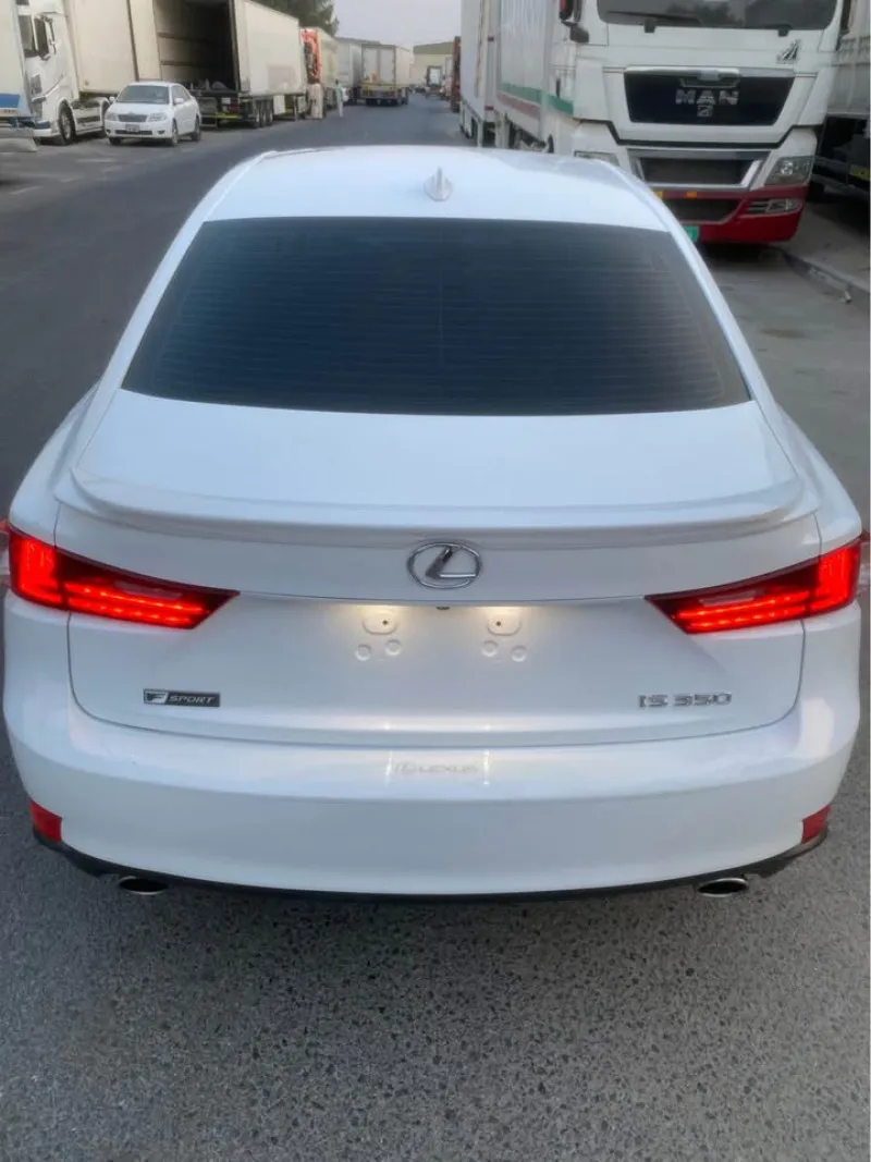 2016 Lexus IS in Dubai