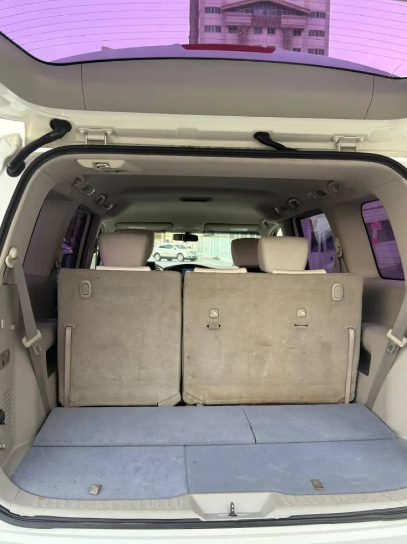 2014 Nissan Quest in Dubai