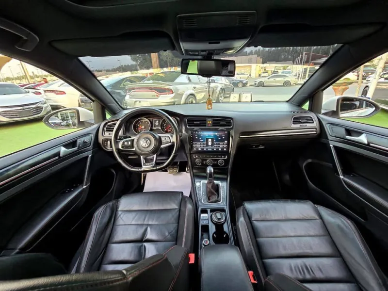 2016 Volkswagen Golf in Dubai
