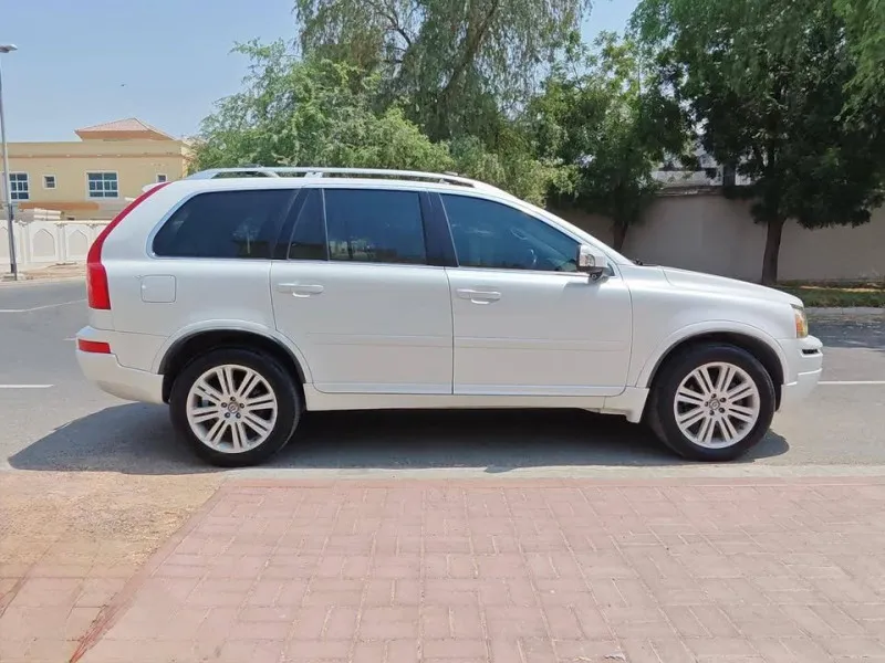 2014 Volvo XC90 in Dubai