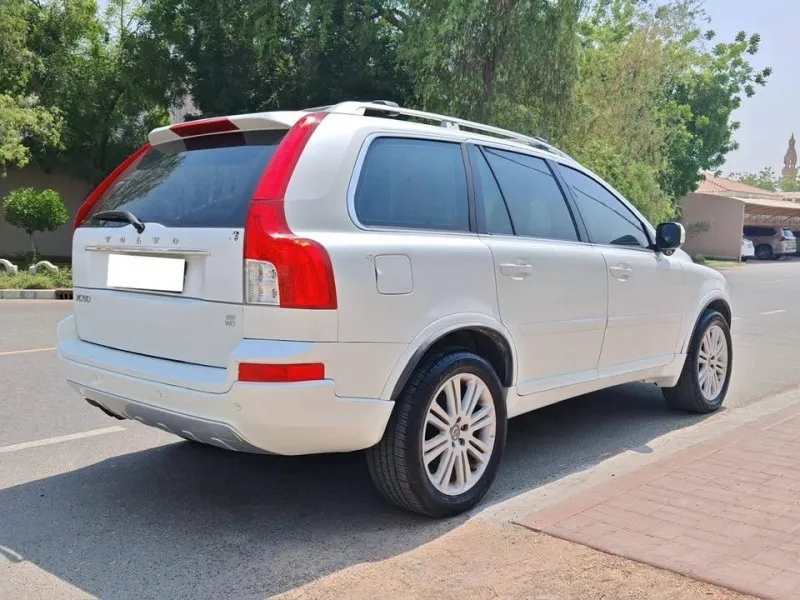 2014 Volvo XC90 in Dubai