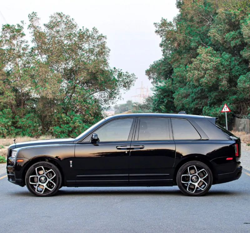 2023 Rolls Royce Cullinan in Dubai