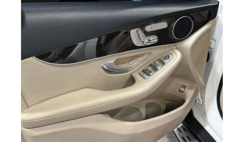 2020 Mercedes-Benz GLC in Dubai