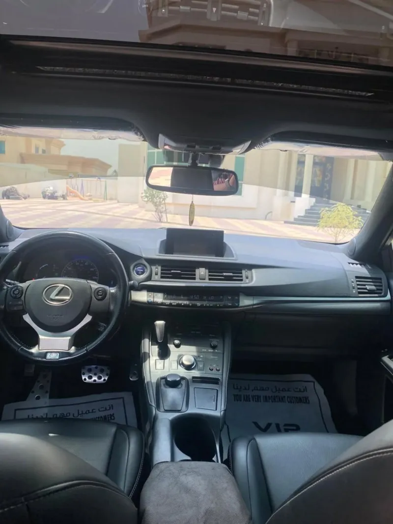 2017 Lexus CT200H in Dubai