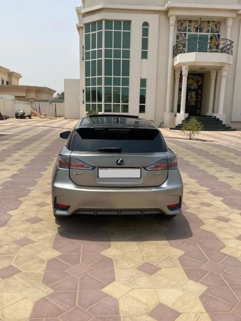 2017 Lexus CT200H in Dubai