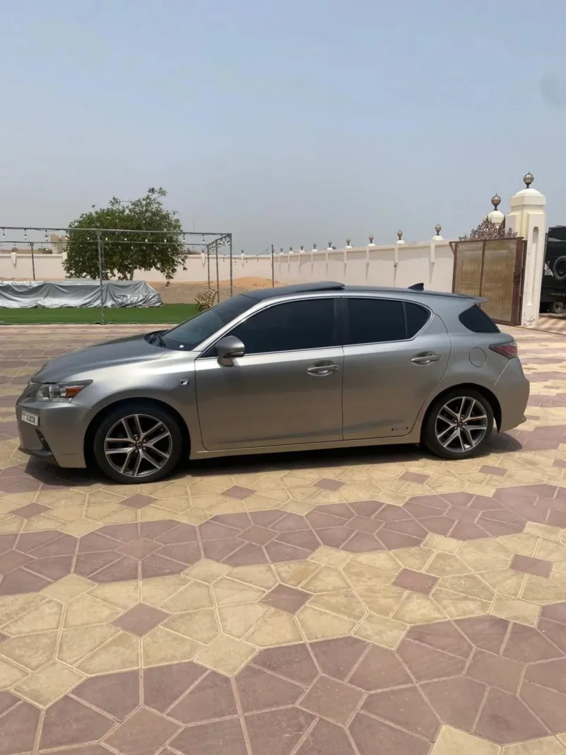 2017 Lexus CT200H in Dubai