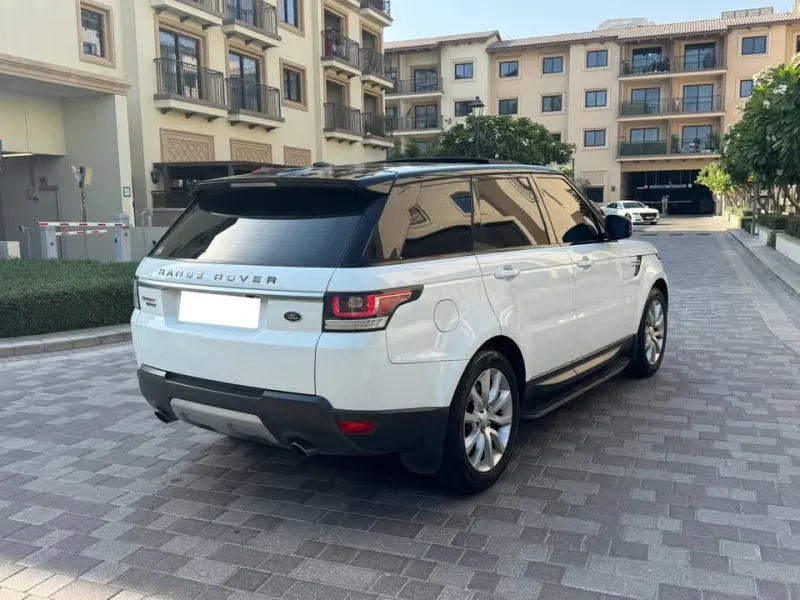 2015 Land Rover Range Rover Sport in Dubai