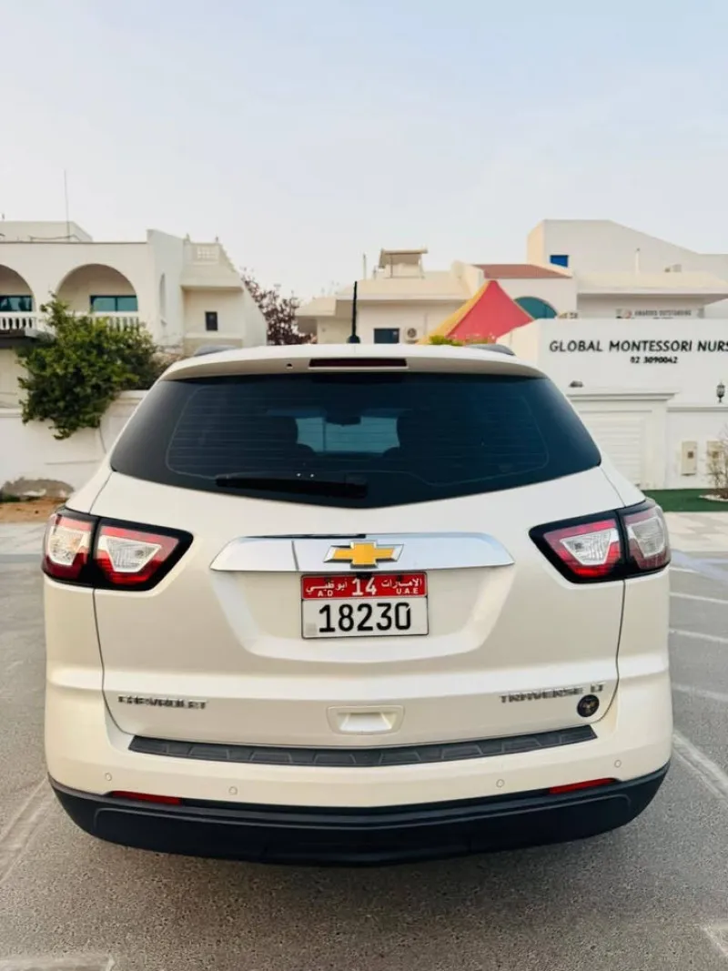 2015 شيفروليه ترافيرس in Dubai
