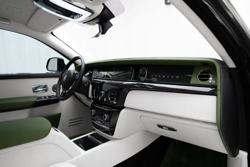 2023 Rolls Royce Phantom in Dubai