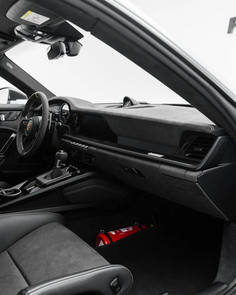 2025 Porsche GT3 RS in Dubai