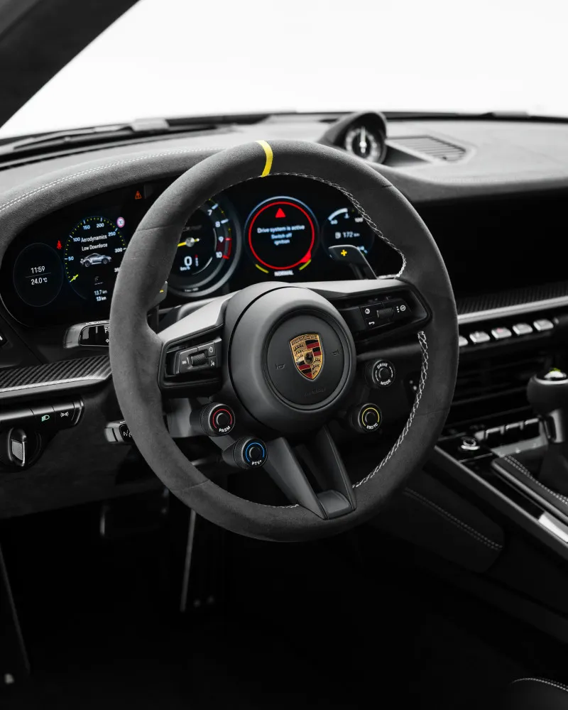 2025 Porsche GT3 RS in Dubai