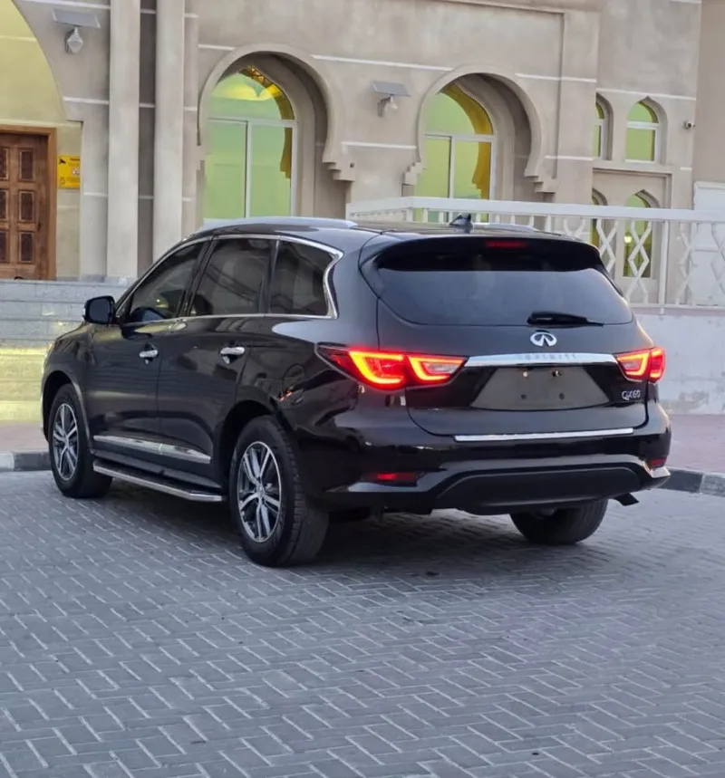 2016 Infiniti QX60 in Dubai