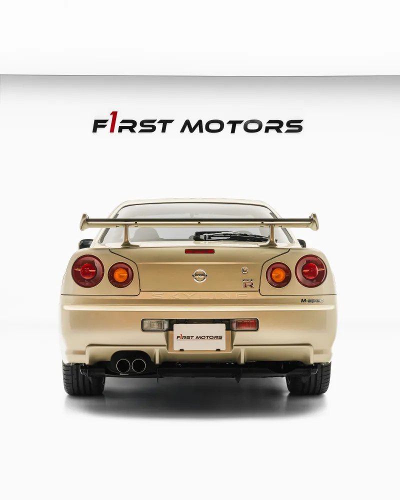 2001 Nissan SkyLine in Dubai