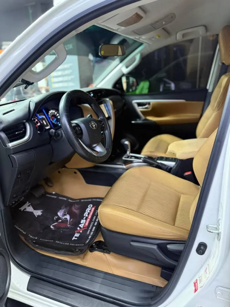 2020 Toyota Fortuner in Dubai