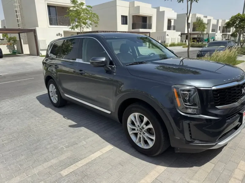 2020 Kia Telluride in Dubai