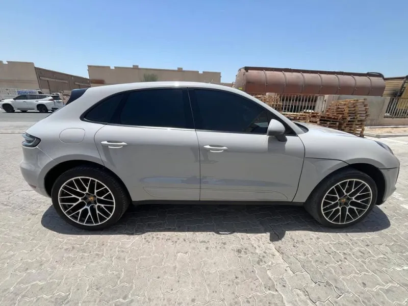 2021 Porsche Macan in Dubai