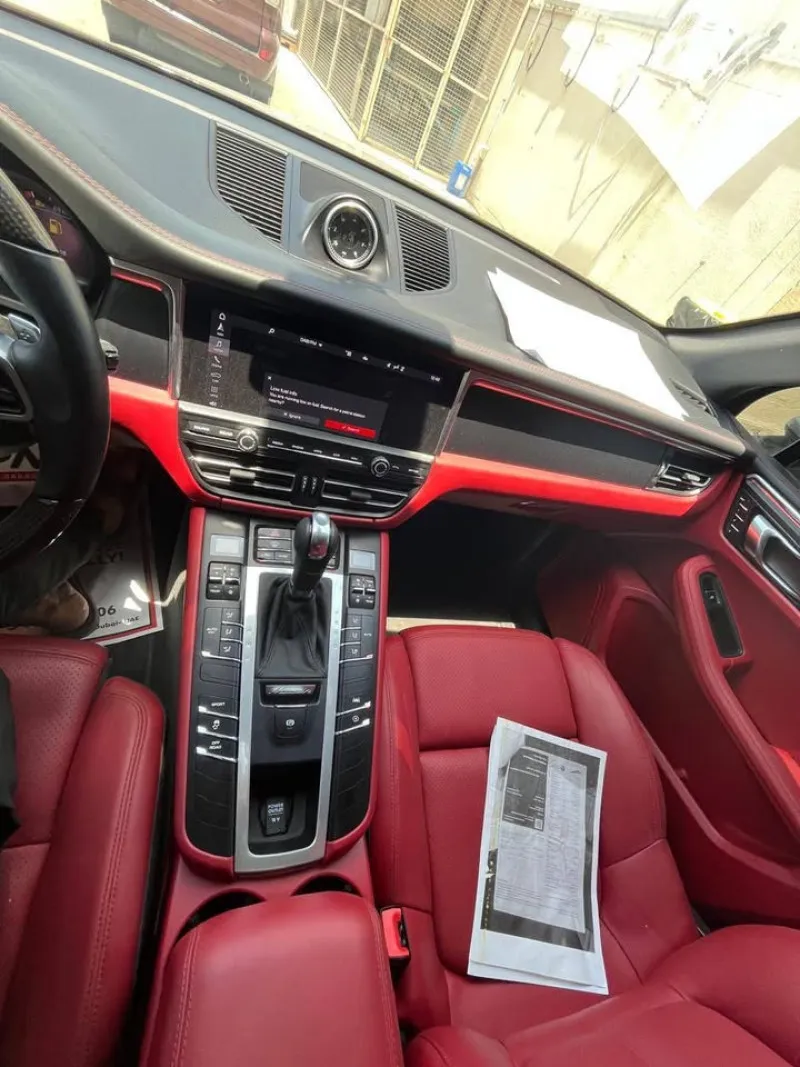 2021 Porsche Macan in Dubai