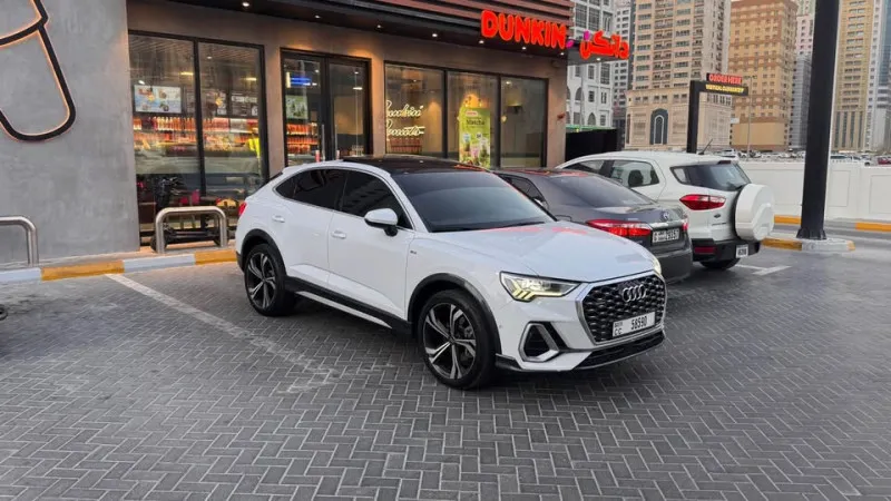 2020 اودي كيو٣ in Dubai