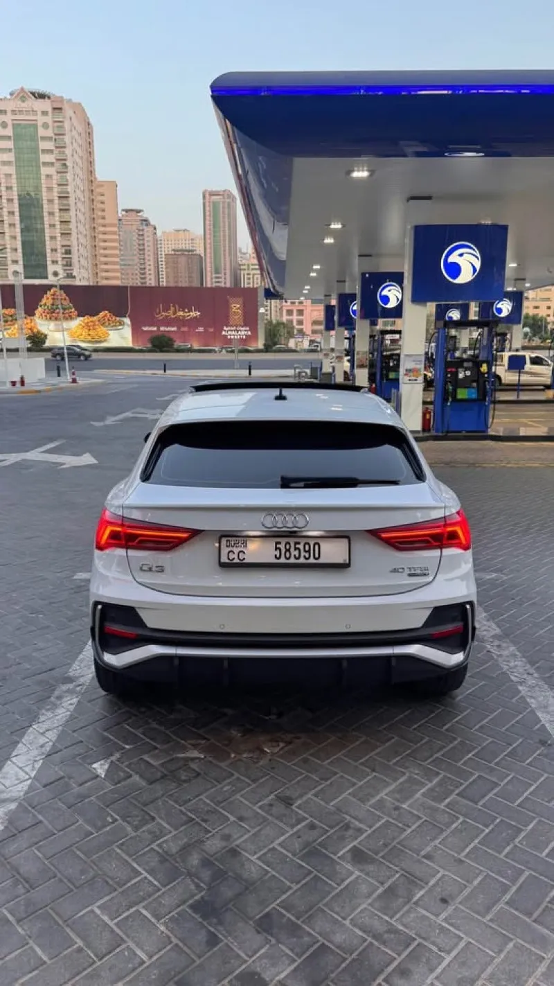 2020 اودي كيو٣ in Dubai