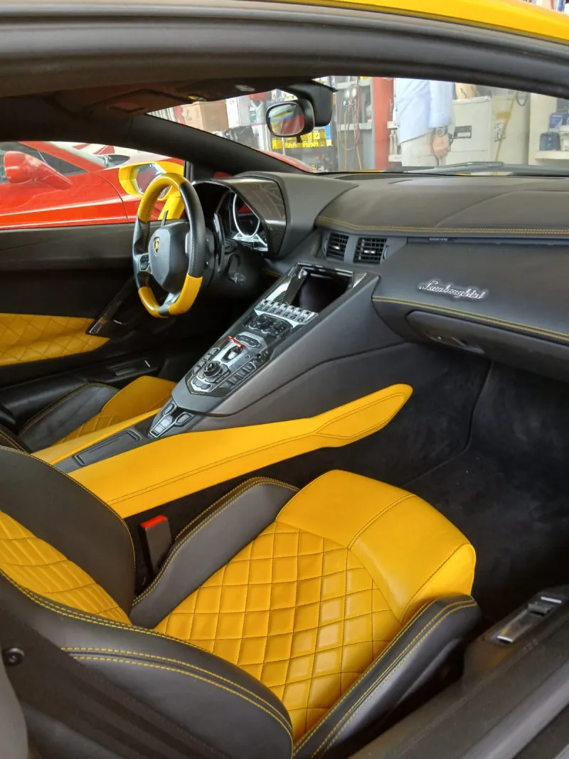 2015 لامبورجيني أفندايتر in Dubai