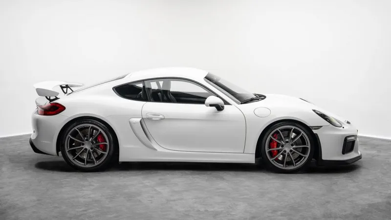 2016 Porsche Cayman in Dubai