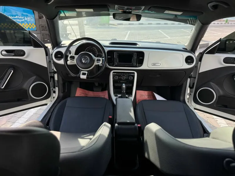 2019 Volkswagen Beetle in Dubai