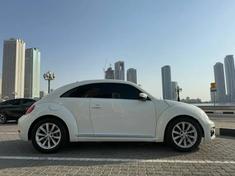 2019 Volkswagen Beetle in Dubai