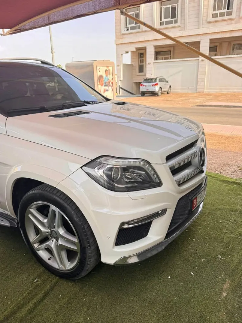 2013 Mercedes-Benz GL in Dubai