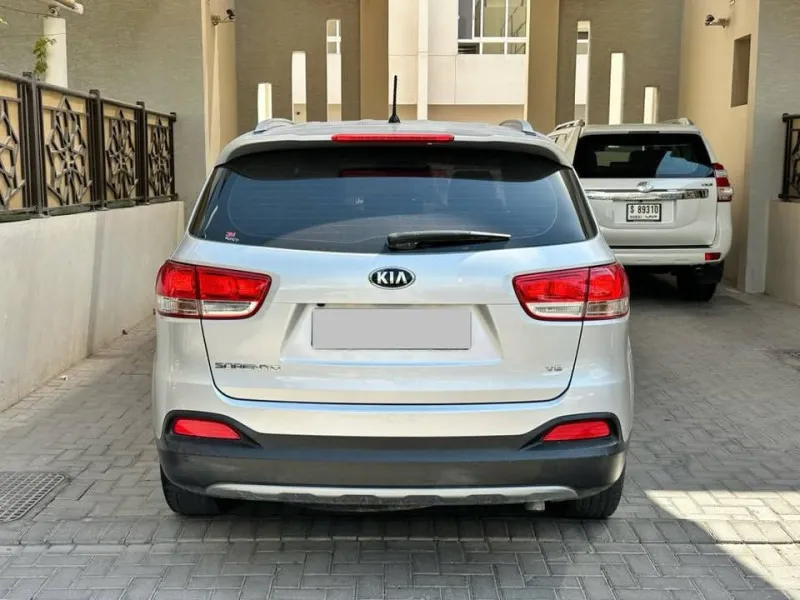 2016 Kia Sorento in Dubai